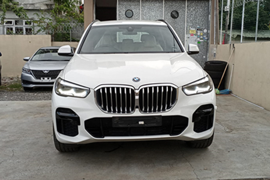 BMW X5 used car dealer in Mauritius